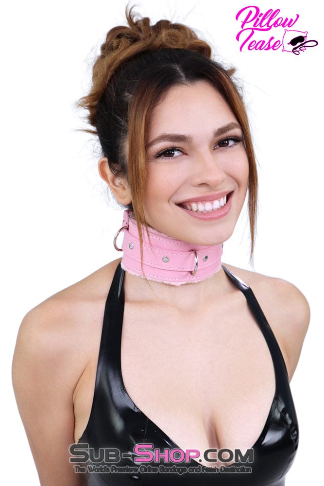 Collar 1582DL      Plush Pink Fur Lined Bondage Collar and Leash