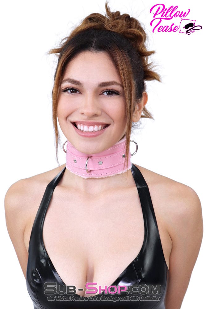 Collar 1582DL      Plush Pink Fur Lined Bondage Collar and Leash