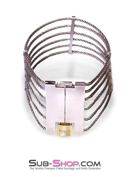 Collar 7025M      Wired for Love Locking Steel Cable Collar