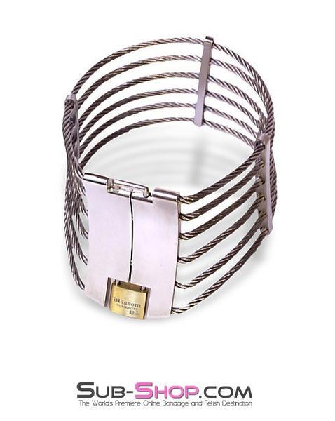 Collar 7025M      Wired for Love Locking Steel Cable Collar