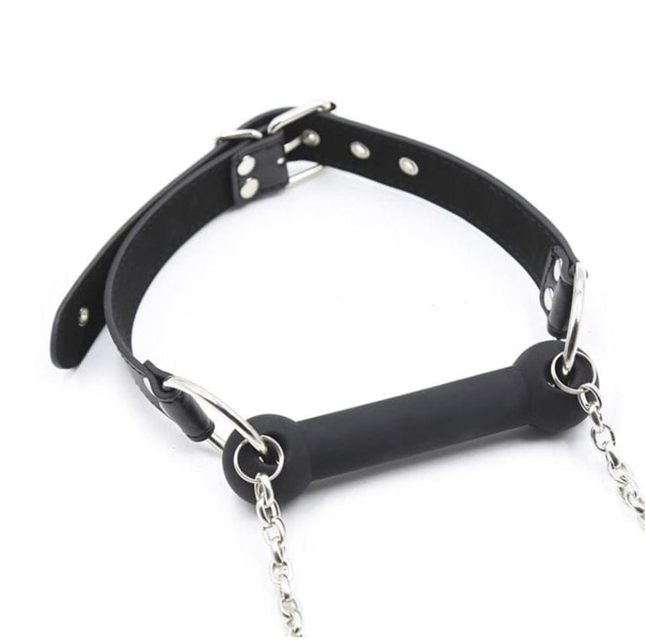 Gags 0888MQ      Black Strap Silicone Bit Gag with Reins