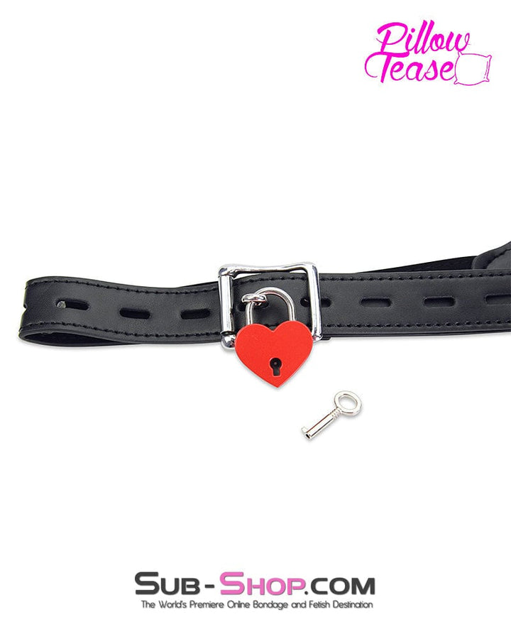 Strap On 7783M      She's The Boss Beginner Size Strap On Dildo Set