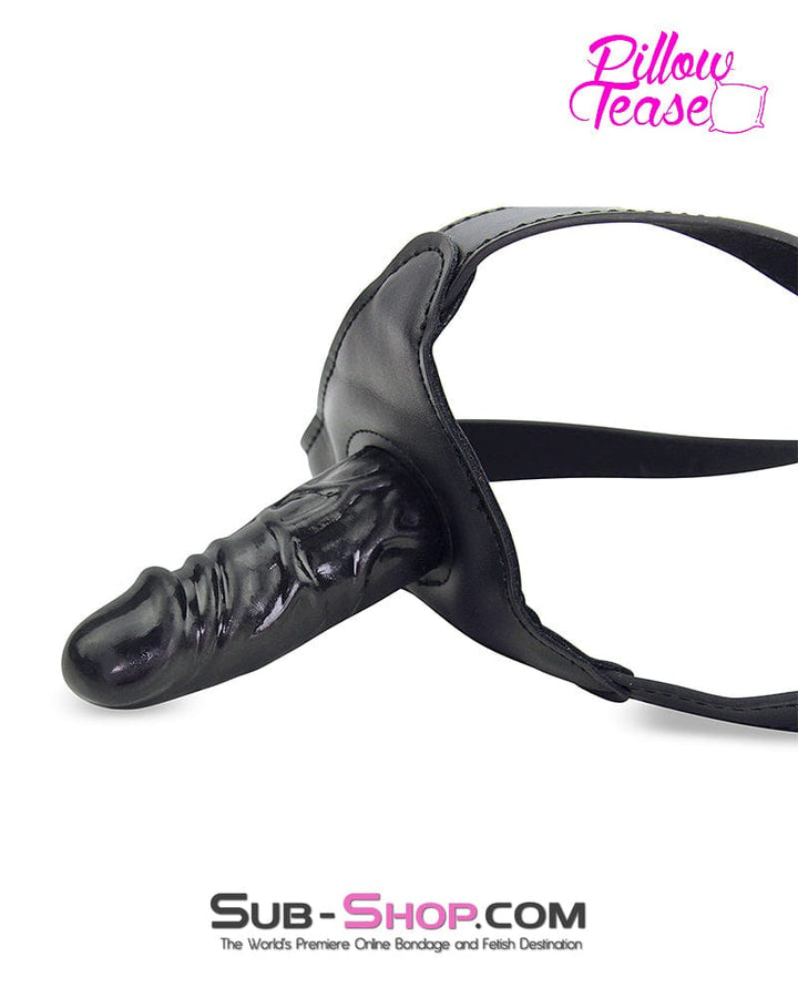 Strap On 7783M      She's The Boss Beginner Size Strap On Dildo Set